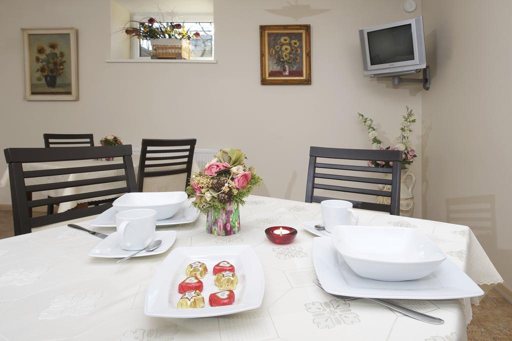 Senoji Palanga Bed & Breakfast Exterior photo